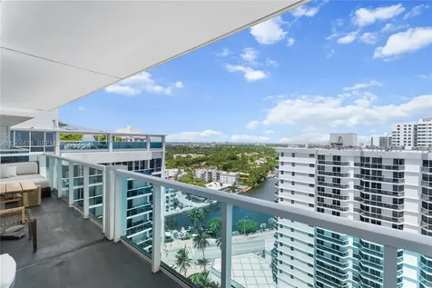 102 24th Street Miami Beach FL 33139
