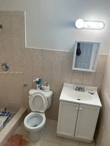 31 SW 8th Court Hallandale Beach FL 33009