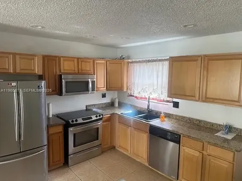 31 SW 8th Court Hallandale Beach FL 33009