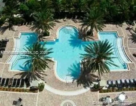 17125 N Bay Road Sunny Isles Beach FL 33160
