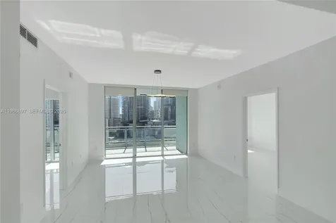 90 SW 3rd Street Miami FL 33130