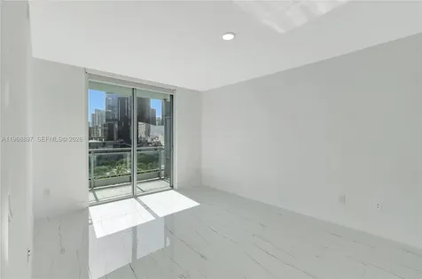90 SW 3rd Street Miami FL 33130
