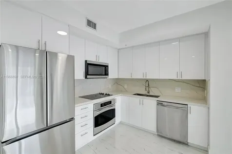 90 SW 3rd Street Miami FL 33130