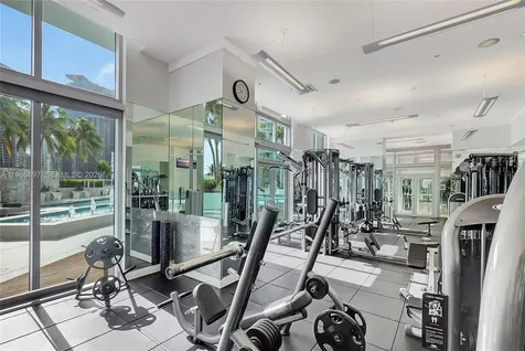 90 SW 3rd Street Miami FL 33130