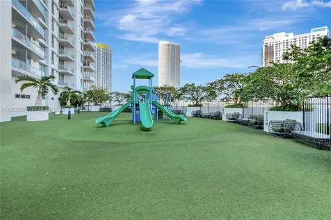 90 SW 3rd Street Miami FL 33130