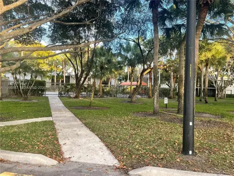 16571 Blatt Boulevard Weston FL 33326