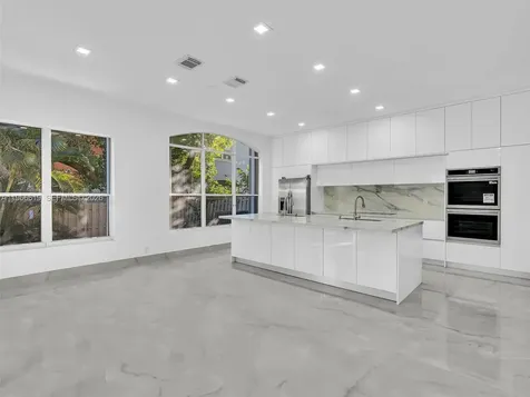 3830 SW 48th Court Hollywood FL 33312