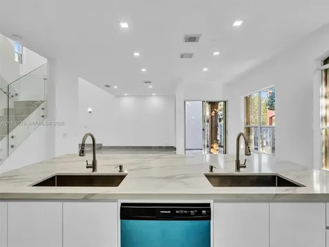 3830 SW 48th Court Hollywood FL 33312