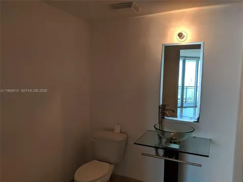 350 S Miami Avenue Miami FL 33130