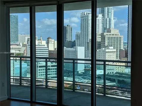350 S Miami Avenue Miami FL 33130