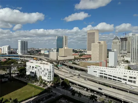 350 S Miami Avenue Miami FL 33130