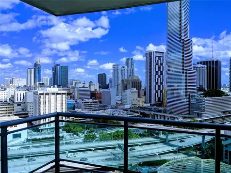350 S Miami Avenue Miami FL 33130