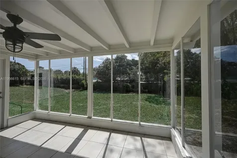 816 Tuscaloosa Street West Palm Beach FL 33405