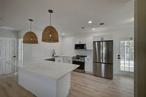 816 Tuscaloosa Street West Palm Beach FL 33405