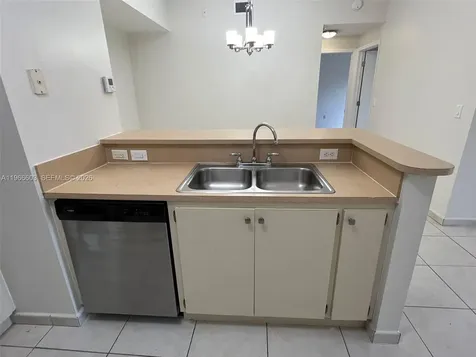 7220 NW 114th Avenue Doral FL 33178