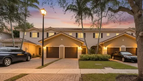 8844 S Isles Circle Tamarac FL 33321