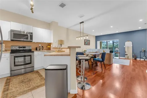 8844 S Isles Circle Tamarac FL 33321
