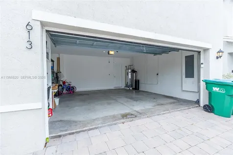 613 NE 5th Way Florida City FL 33034