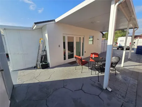 19261 SW 118th Court Miami FL 33177
