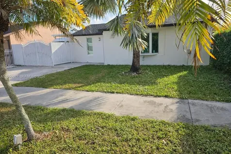 19261 SW 118th Court Miami FL 33177