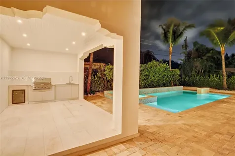 1514 Consolata Avenue Coral Gables FL 33146
