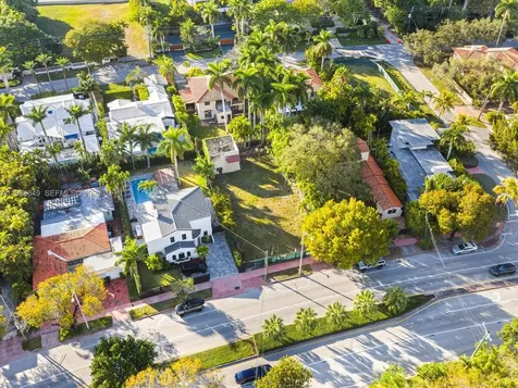 5838 Alton Road Miami Beach FL 33140