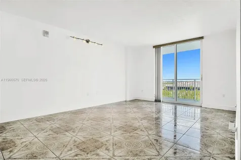 60 NW 37th Avenue Miami FL 33125