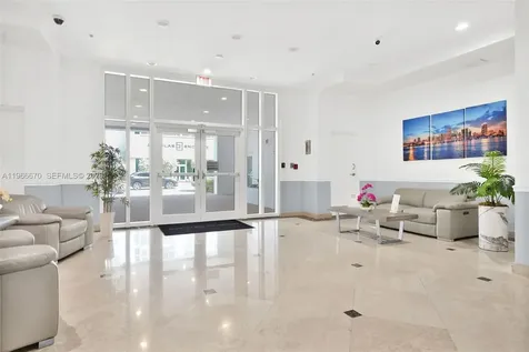 60 NW 37th Avenue Miami FL 33125