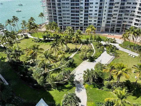 1500 Bay Road Miami Beach FL 33139