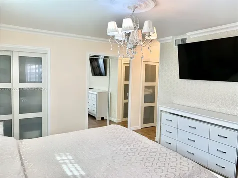 619 NE 14th Avenue Hallandale Beach FL 33009