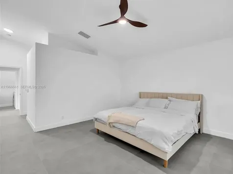4962 SW 32nd Way Hollywood FL 33312