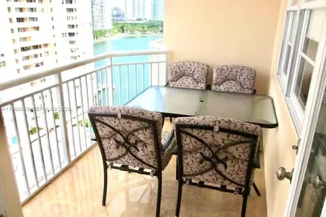 18031 Biscayne Boulevard Aventura FL 33160