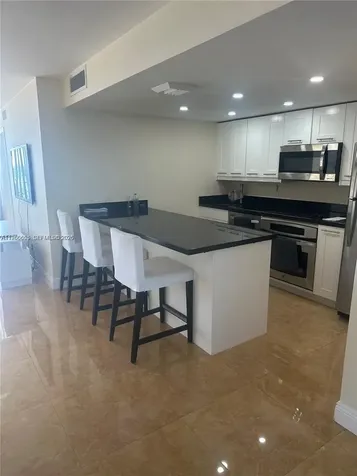 18031 Biscayne Boulevard Aventura FL 33160