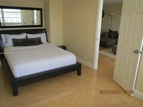 18031 Biscayne Boulevard Aventura FL 33160