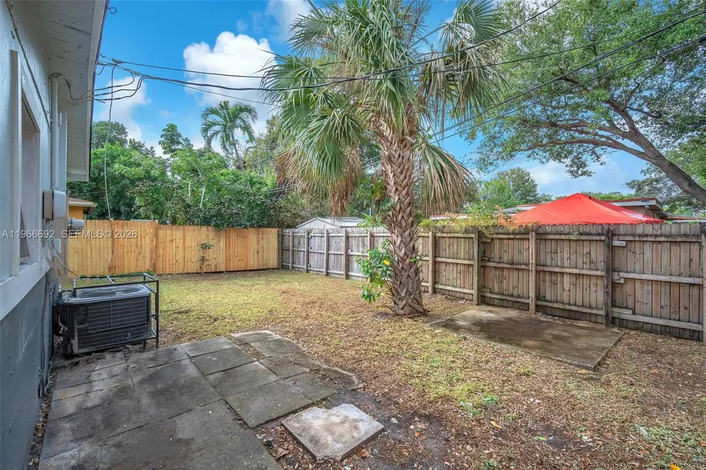 841 NW 15th Terrace Fort Lauderdale FL 33311