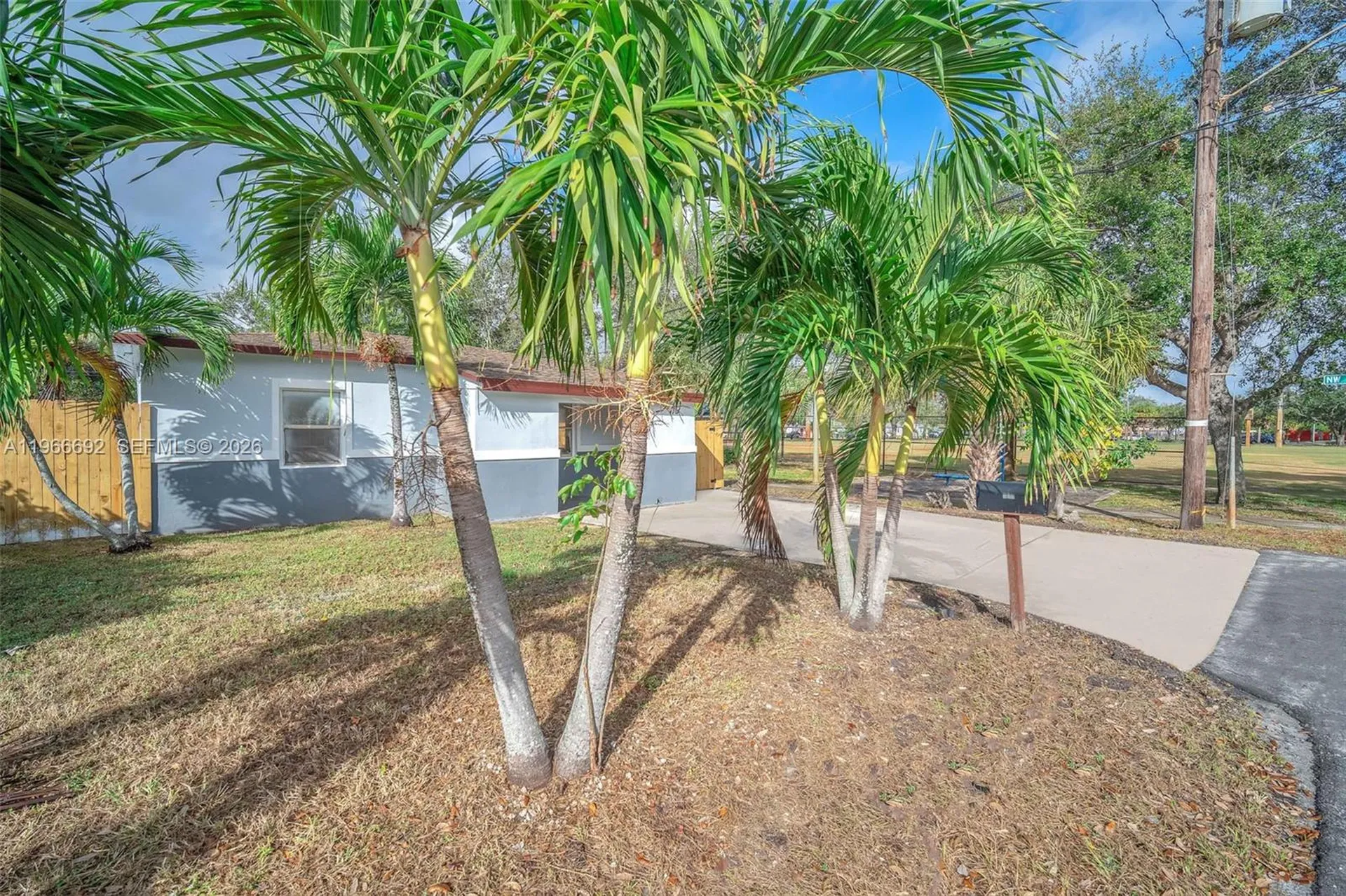 841 NW 15th Terrace Fort Lauderdale FL 33311