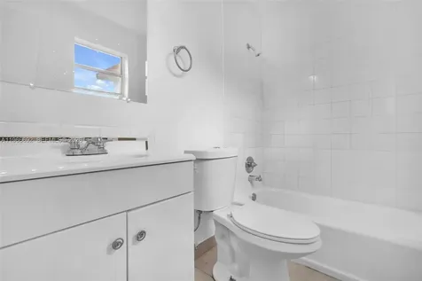 841 NW 15th Terrace Fort Lauderdale FL 33311