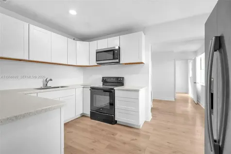 841 NW 15th Terrace Fort Lauderdale FL 33311