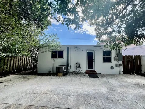 1623 Johnson Street Hollywood FL 33020