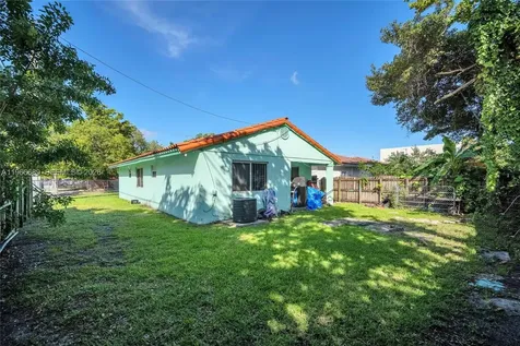 5825 NW 13th Avenue Miami FL 33142