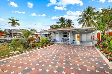 2210 Roosevelt Street Hollywood FL 33020