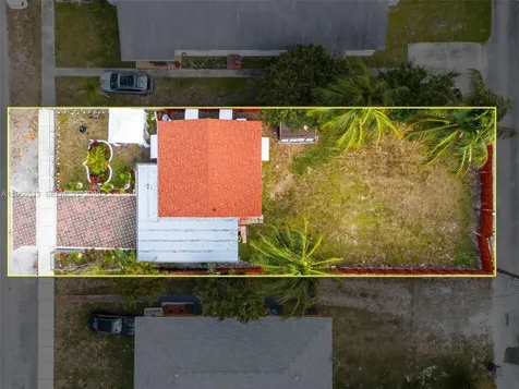 2210 Roosevelt Street Hollywood FL 33020
