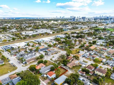 2210 Roosevelt Street Hollywood FL 33020