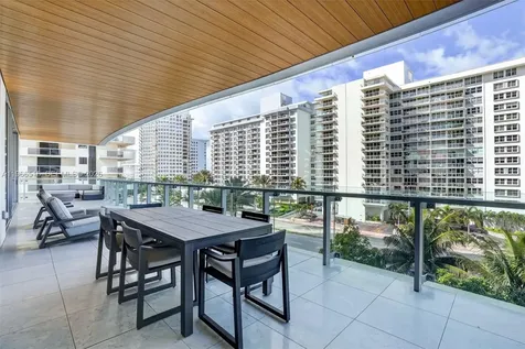 5775 Collins Avenue Miami Beach FL 33140