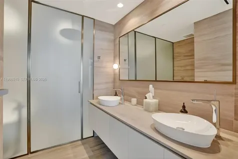 5775 Collins Avenue Miami Beach FL 33140