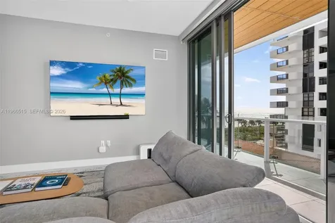 5775 Collins Avenue Miami Beach FL 33140