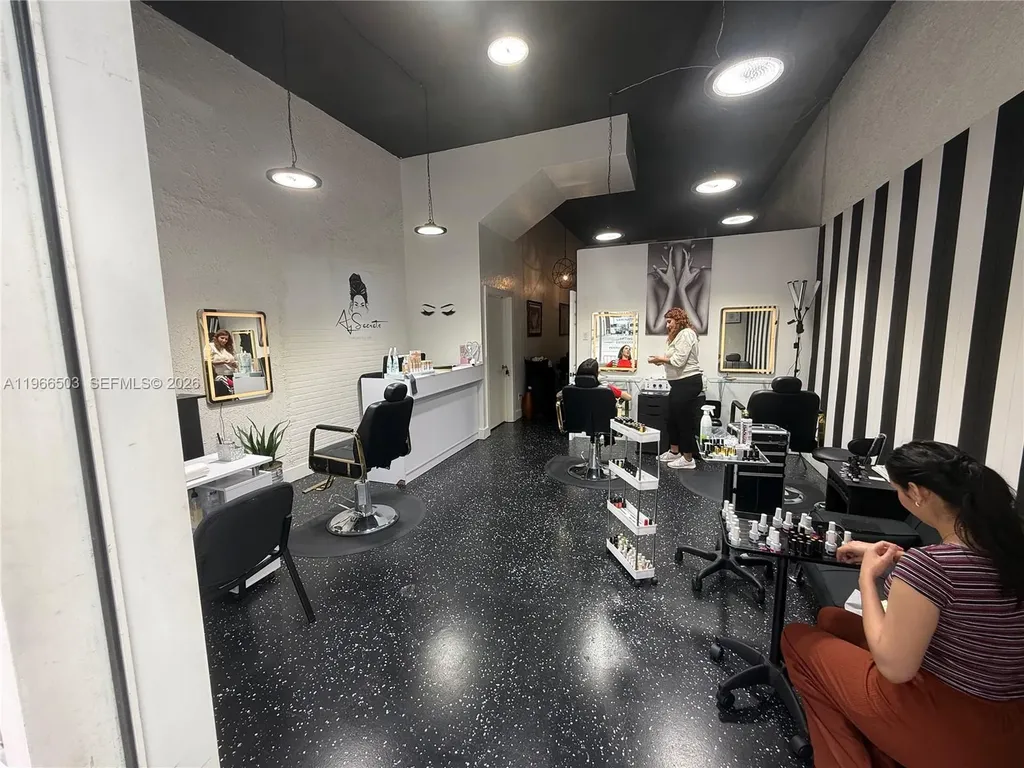 120 S Dixie Highway West Palm Beach FL 33401