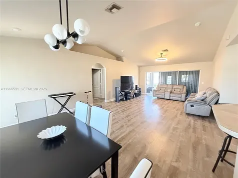 3625 NE 19 Place Cape Coral FL 33909