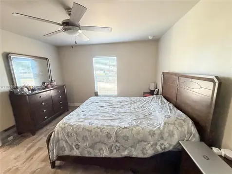 3625 NE 19 Place Cape Coral FL 33909