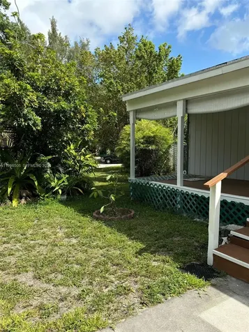 5096 SW 28 Terrace Dania Beach FL 33312